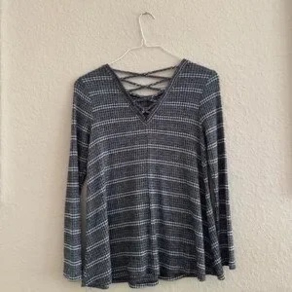 Altar’d State Sweater - Picture 2 of 3